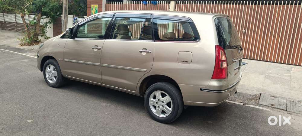 Toyota Innova 2009-2011 2.0 Vx 8 Str, 2008, Diesel