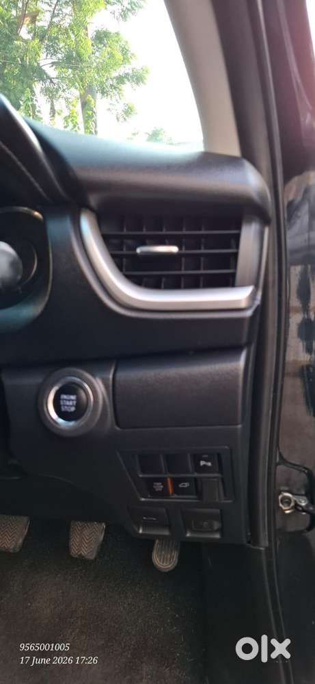 Toyota Fortuner 3.0 4x2 Mt, 2020, Diesel