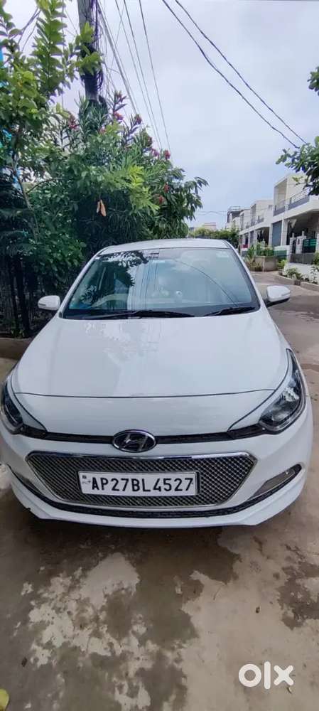 Hyundai I20 2017 Petrol 63000 Km Driven