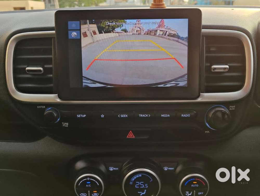 Hyundai Venue 1.2 S Plus, 2022, Cng & Hybrids
