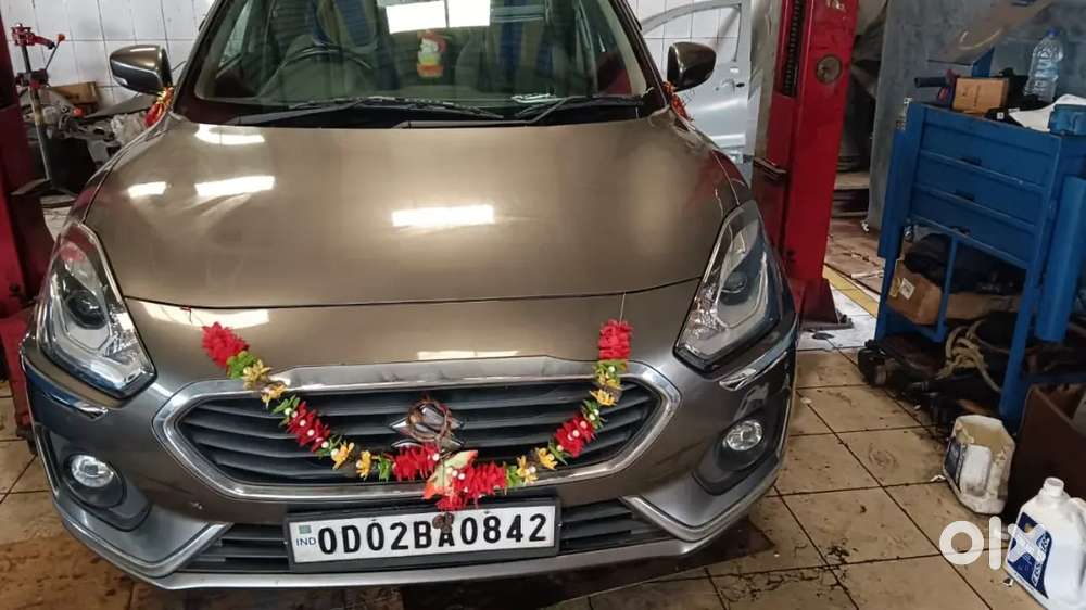 Maruti Suzuki Swift Dzire 2018 Petrol Well Maintained