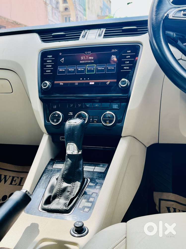 Skoda Octavia 1.8 Tsi At L K, 2018, Petrol