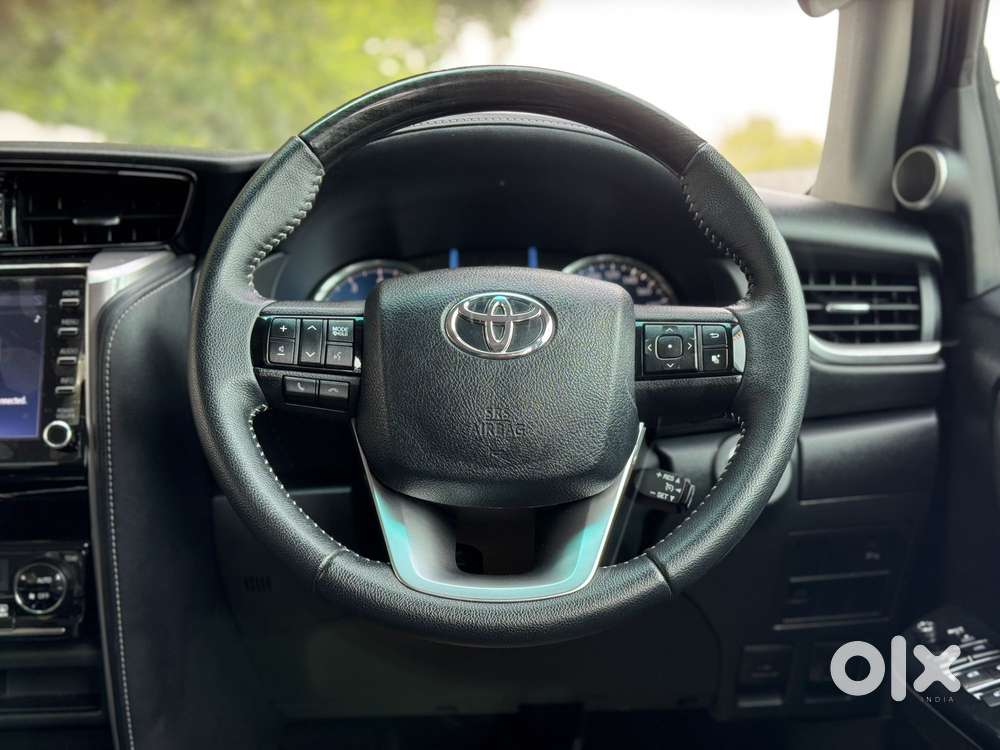 Toyota Fortuner 4x2 At 2.7 Petrol, 2023, Petrol