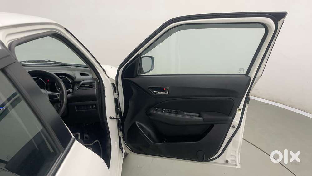Maruti Suzuki Swift Amt Vvt Vxi, 2022, Petrol