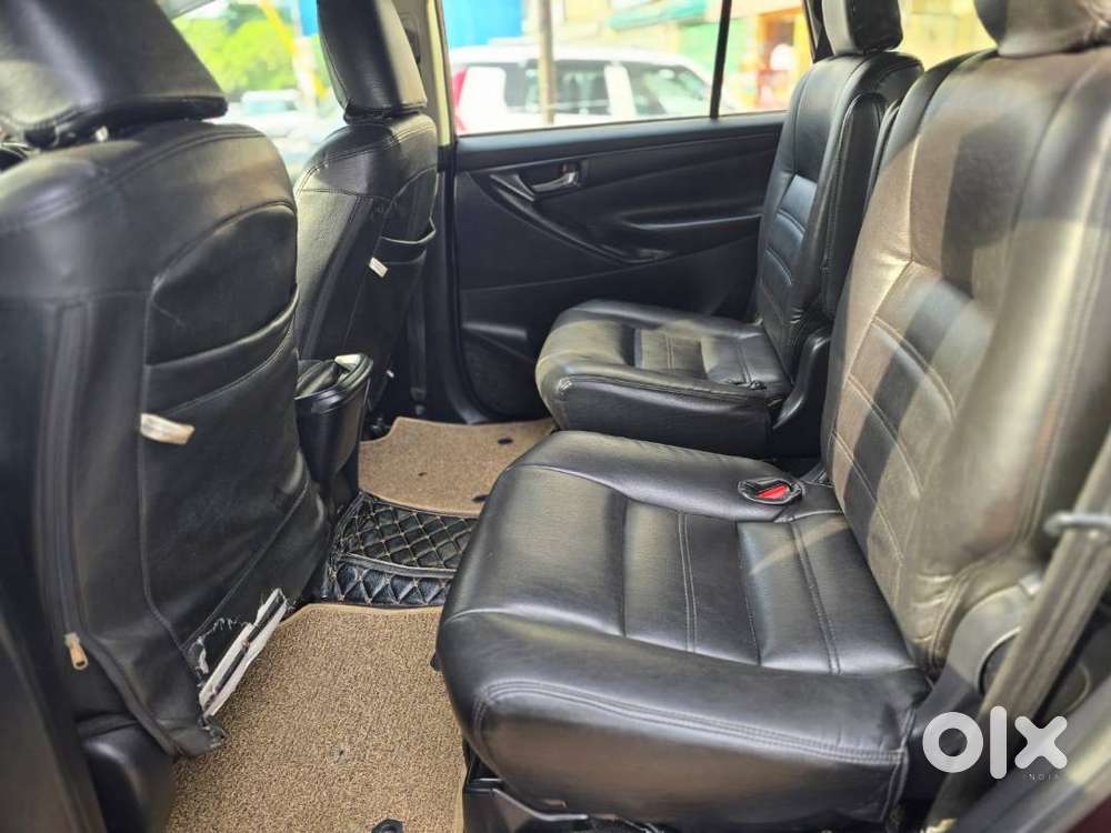 Toyota Innova Crysta 2018 Diesel Well Maintained