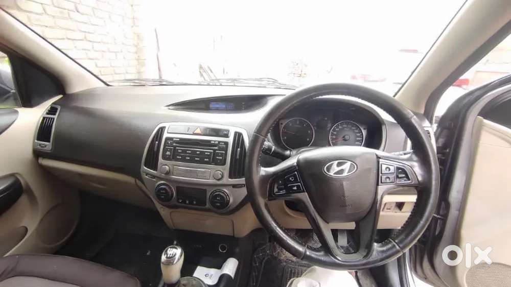 Hyundai I20 Sportz 2014