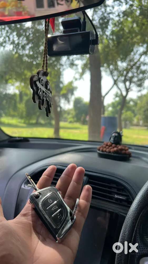 Best Car 
Full Fully Modified 
All Features Available