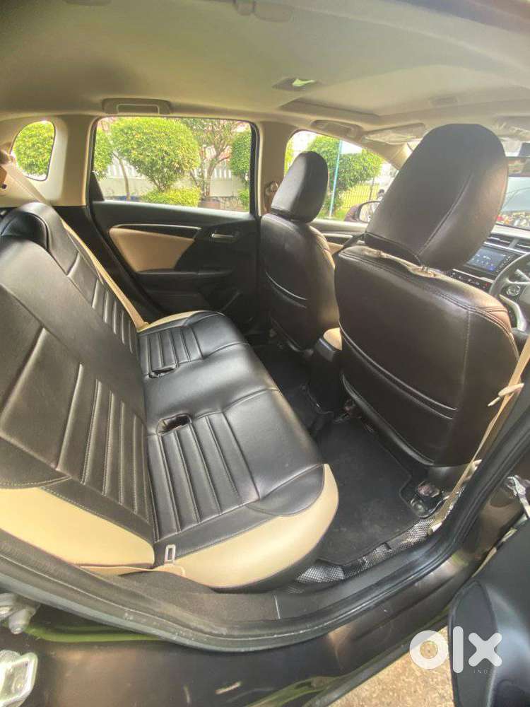 Honda Jazz 1.2 Zx Cvt I-vtec, 2022, Petrol