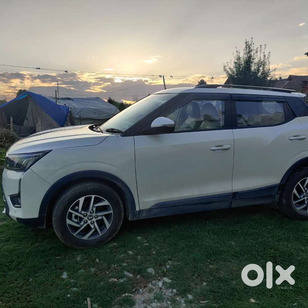 Mahindra Xuv300 2023 Petrol 40000 Km Driven
