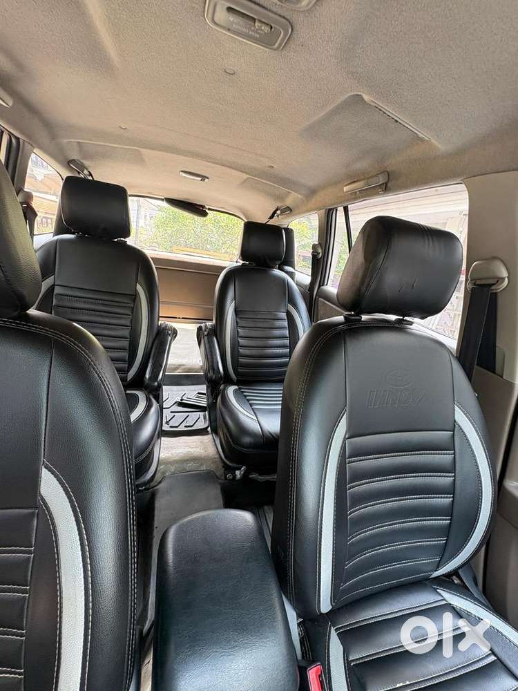 Toyota Innova 2015 Diesel Well Maintained