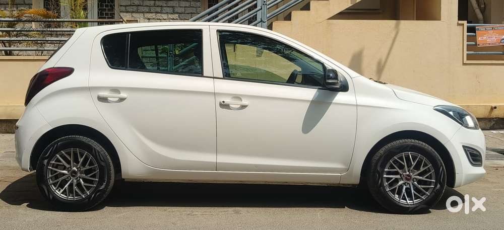 Hyundai I20 2012-2014 Magna Optional 1.2, 2014, Petrol
