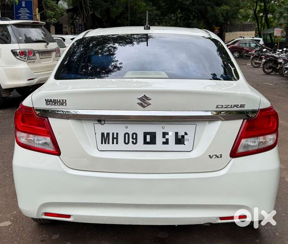 Maruti Suzuki Dzire Vxi Ags, 2017, Petrol