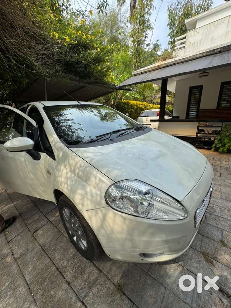 Fiat Grande Punto 2014 Diesel 70000 Km Driven