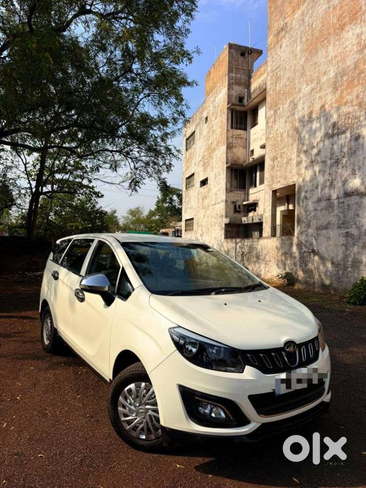Mahindra Marazzo M2, 2018, Diesel