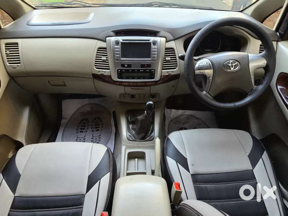 Toyota Innova 2.5 Vx 8 Str, 2014, Diesel