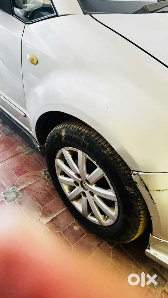 Maruti Suzuki Sx4 2010