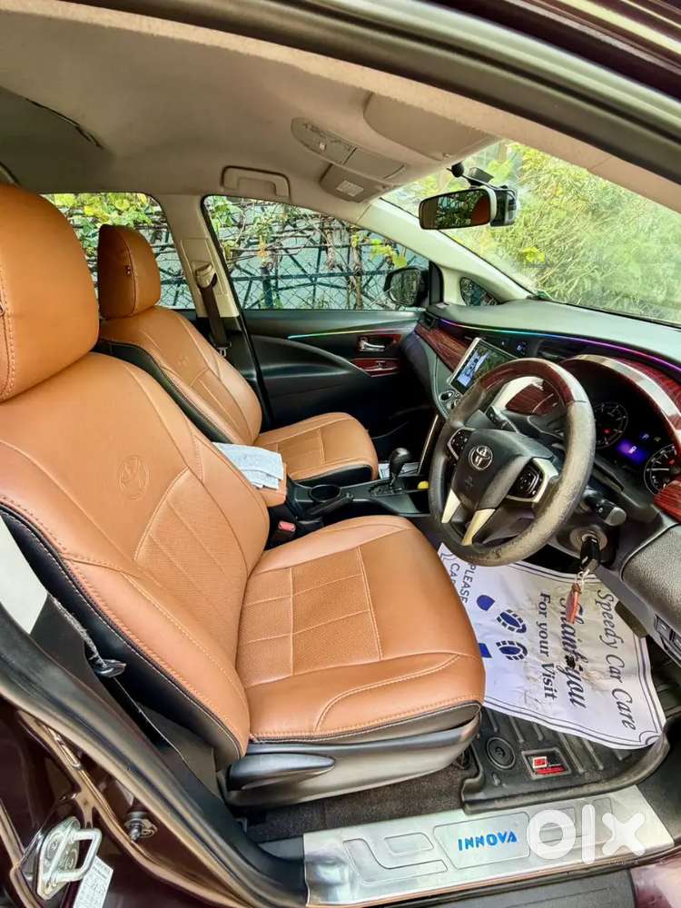 Toyota Innova Crysta 2017 Diesel Well Maintained