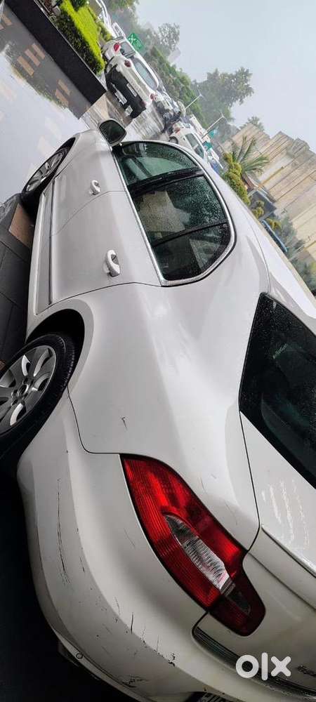 Skoda Superb 2013 Petrol Well Maintained