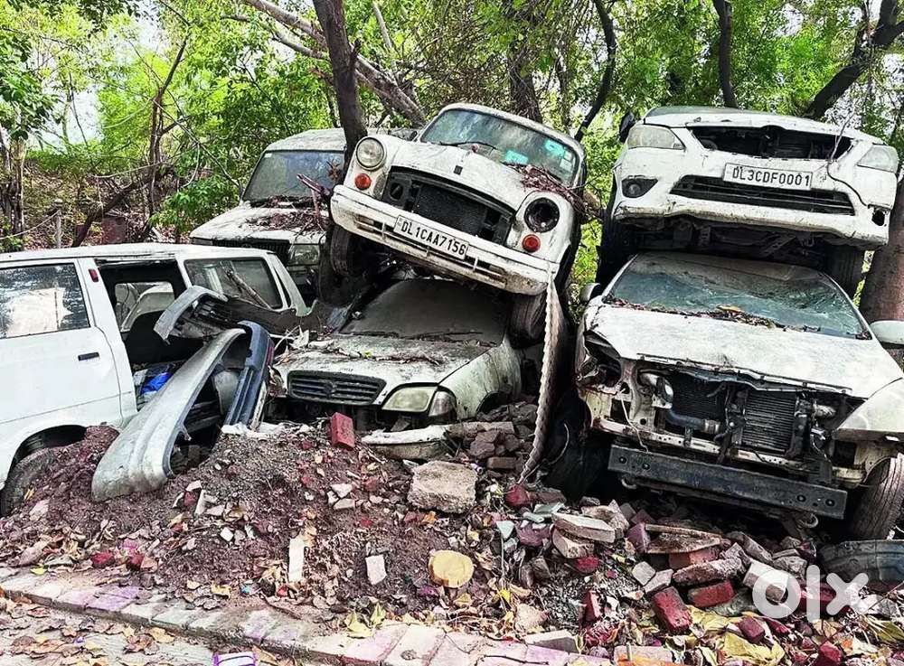 Scrap Car Kharide Jati Hai