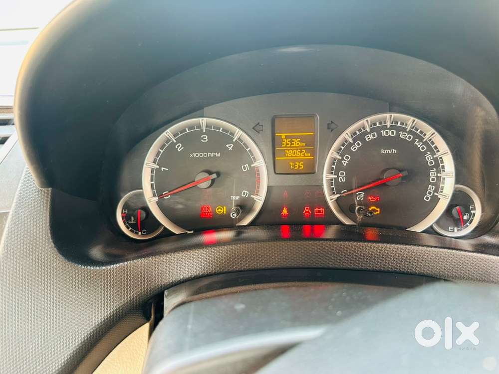 Maruti Suzuki Dzire 2015