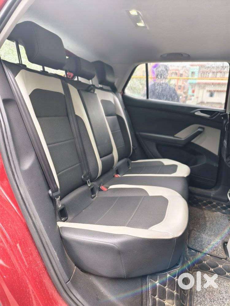 Volkswagen Taigun 1.0 Tsi Topline At, 2022, Petrol