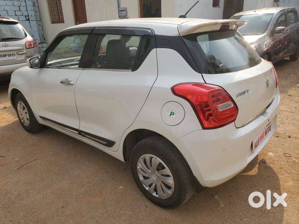 Maruti Suzuki Swift 1.2 Vxi (o), 2024, Petrol