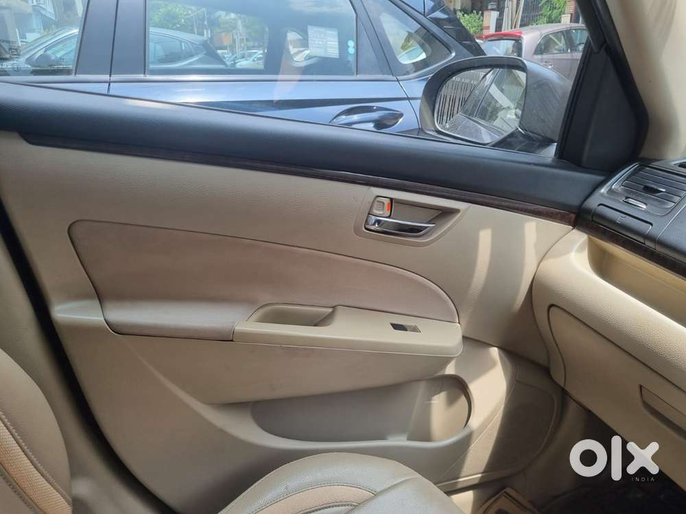 Maruti Suzuki Swift Dzire Vxi Optional, 2012, Petrol