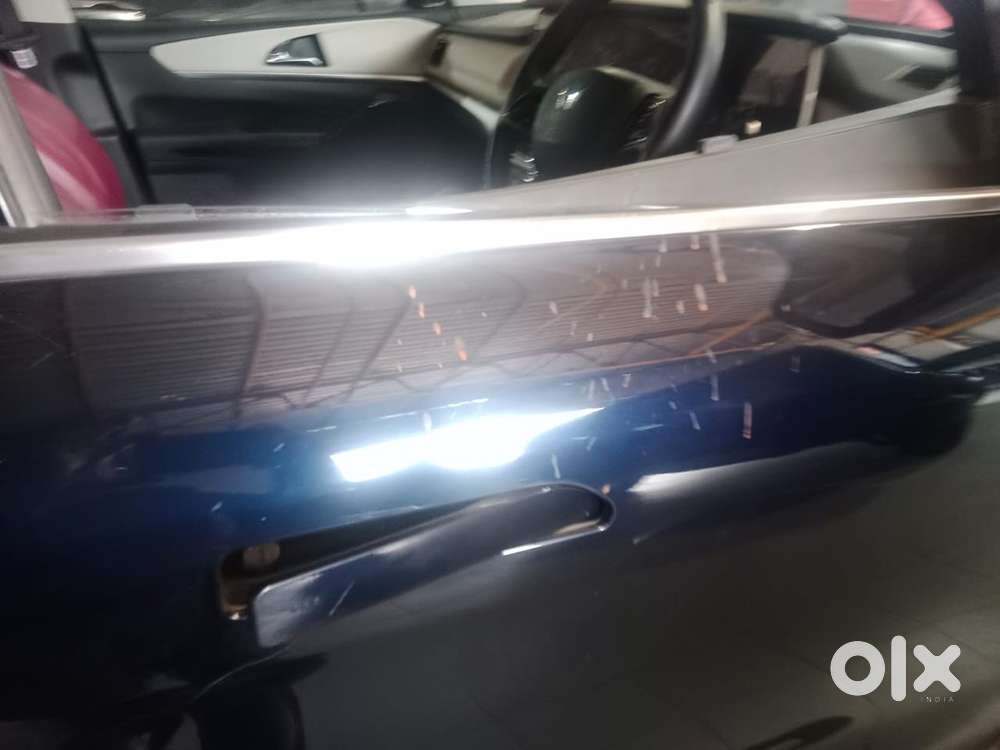Mahindra Xuv700 Petrol 2025