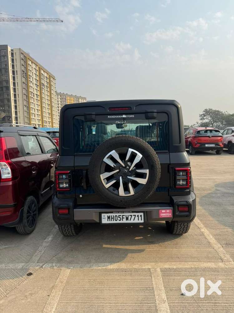 Mahindra Thar Roxx 2025 Petrol 1350 Km Driven