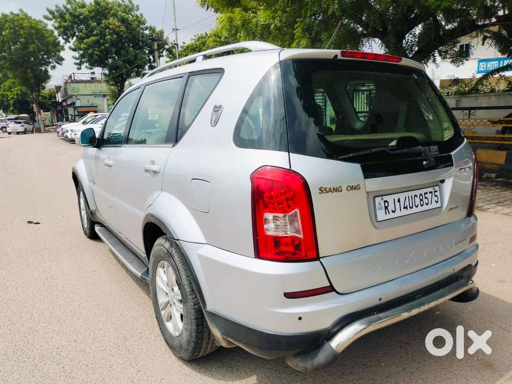 Mahindra Rexton, 2014, Diesel