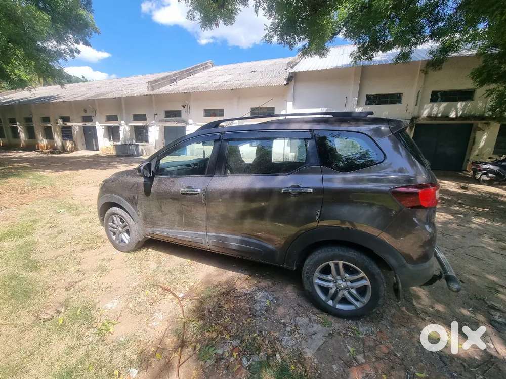 Renault Triber 2023 Automatic Gear Full Options