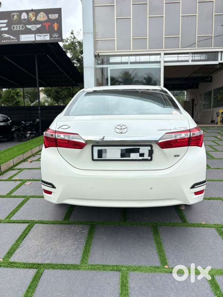 Toyota Corolla Altis 1.8 Vl, 2014, Petrol