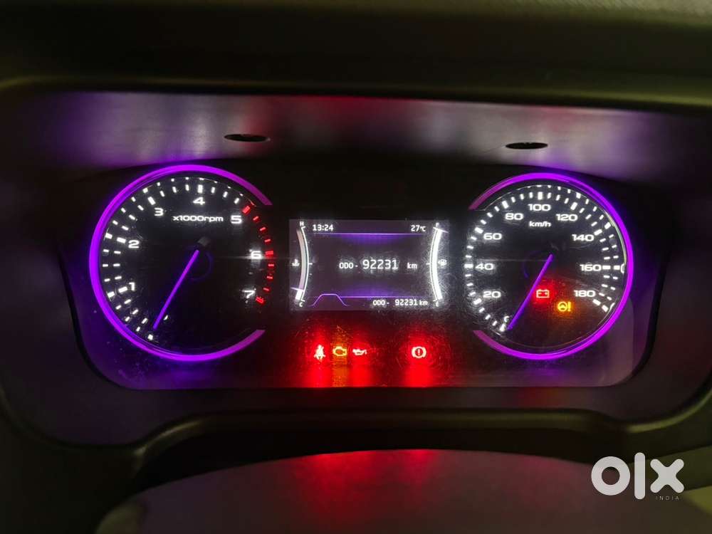 Mahindra Marazzo 2019 Diesel Well Maintained