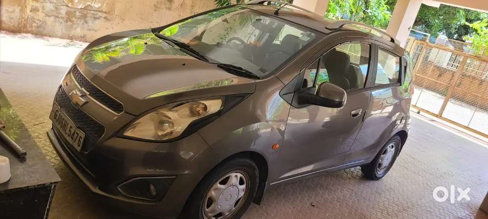 Chevrolet Beat Petrol 2015
