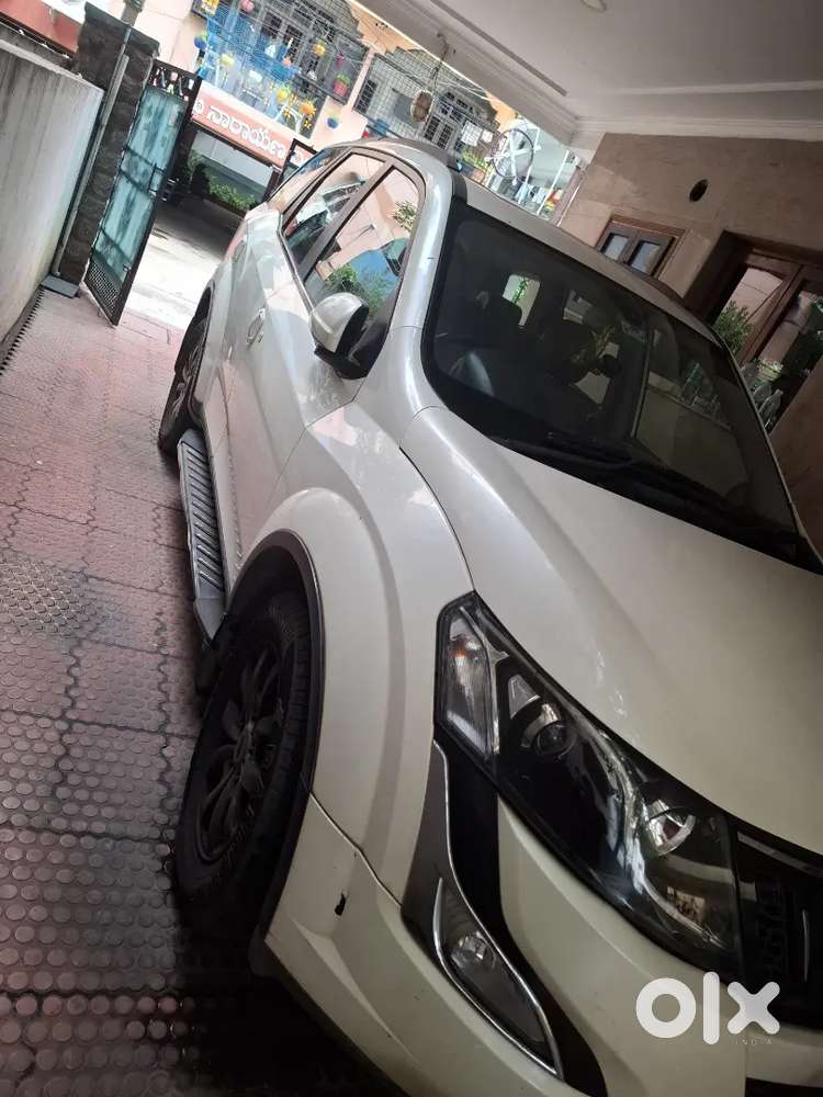 Mahindra Xuv500 2017