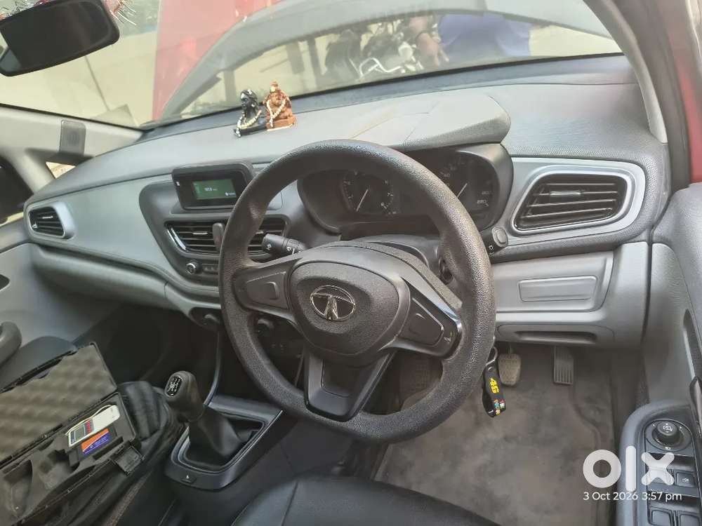 Tata Altroz Xm Petrol 2020