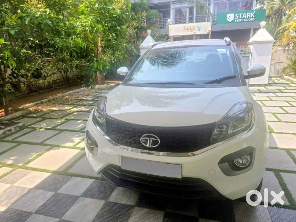 Tata Nexon Xza+ Fully Automatic