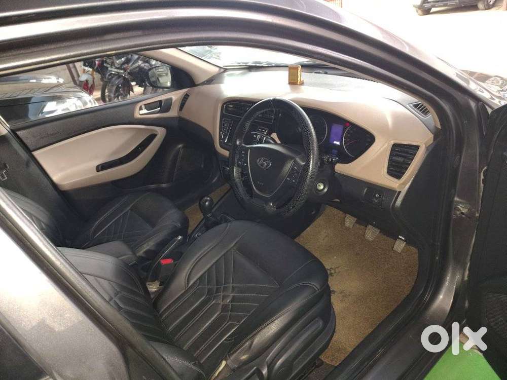 Hyundai Elite I20 Sportz (o) 1.2, 2020, Petrol
