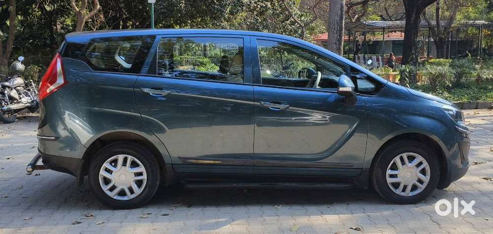 Mahindra Marazzo M2, 2018, Diesel