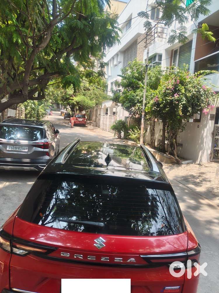 Maruti Suzuki Brezza 1.5 Zxi Plus At Smart Hybrid, 2022, Petrol