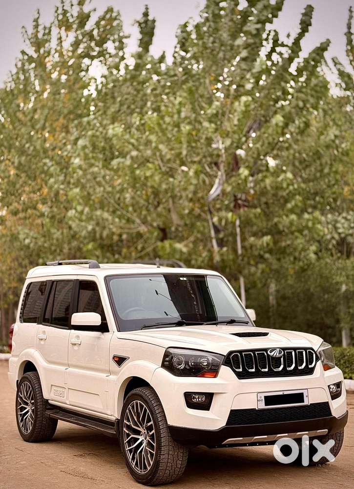 Mahindra Scorpio S10, 2017, Diesel