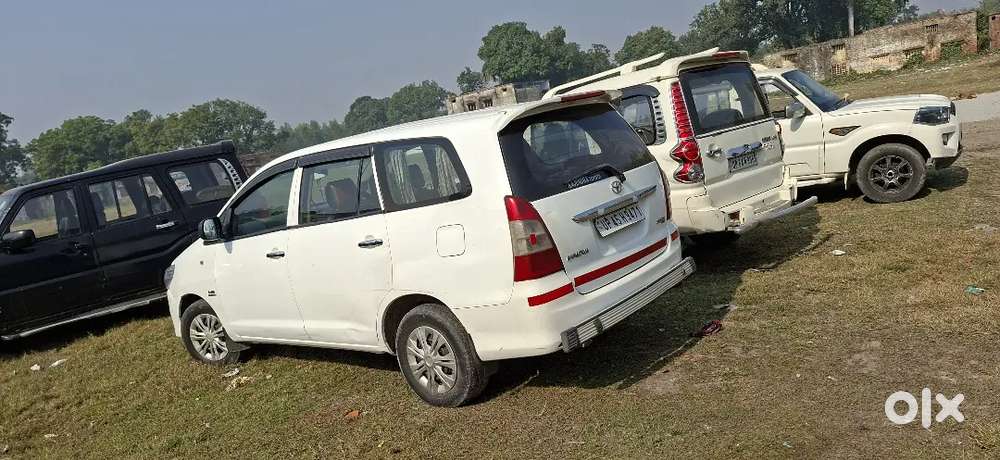 Toyota Innova 2011