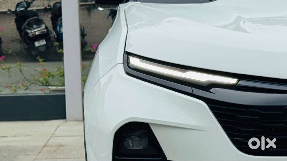 Tata Harrier Pure Plus At, 2025, Diesel