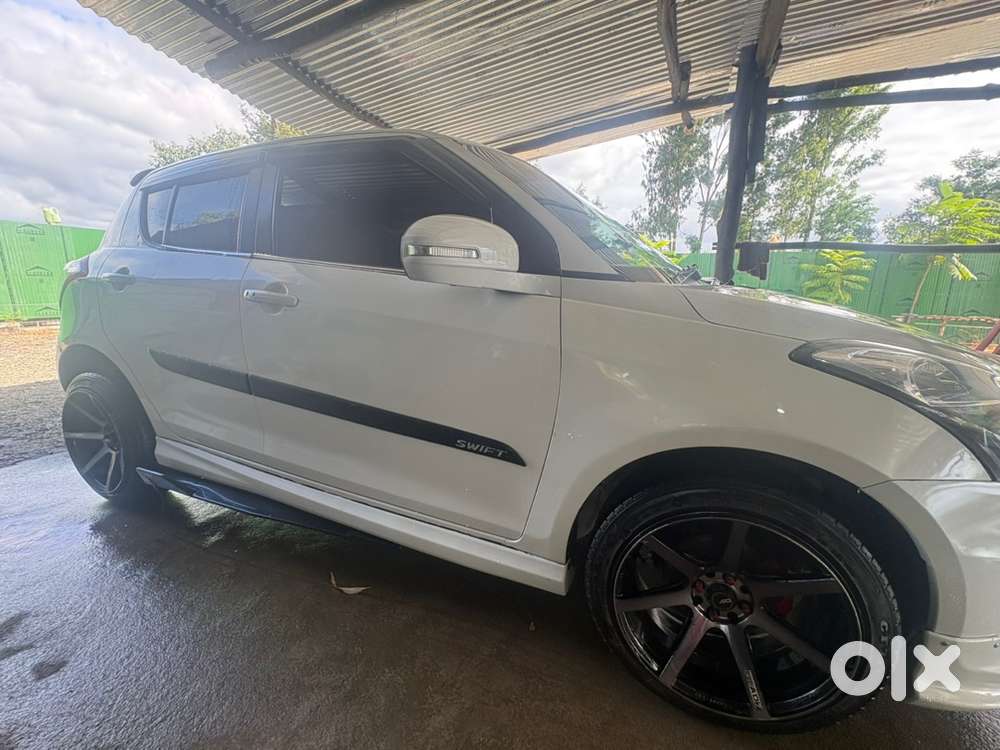 Maruti Swift Petrol Manual 2015 Zxi Top Model Push Button