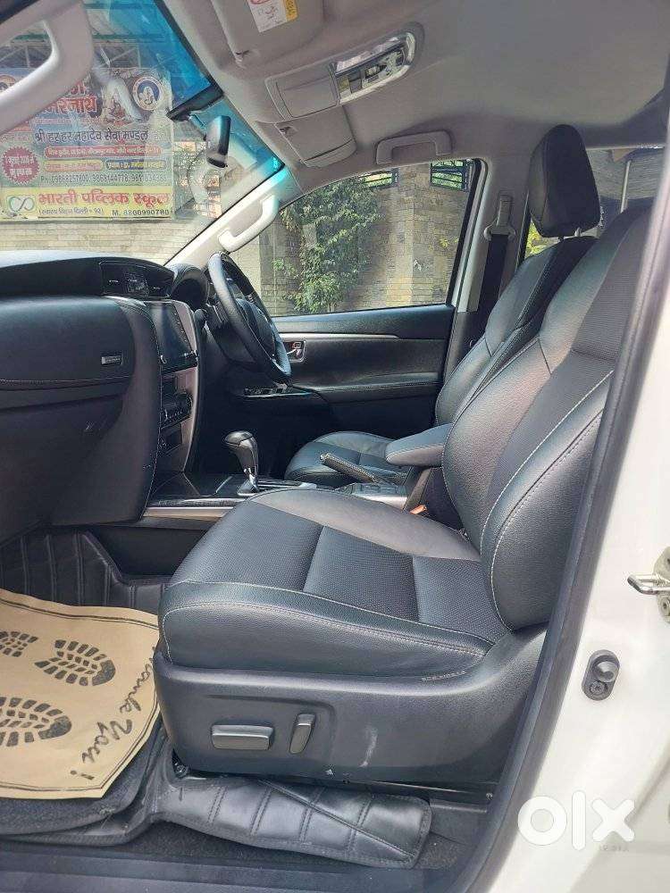 Toyota Fortuner 4x2 At 2.7 Petrol, 2024, Petrol