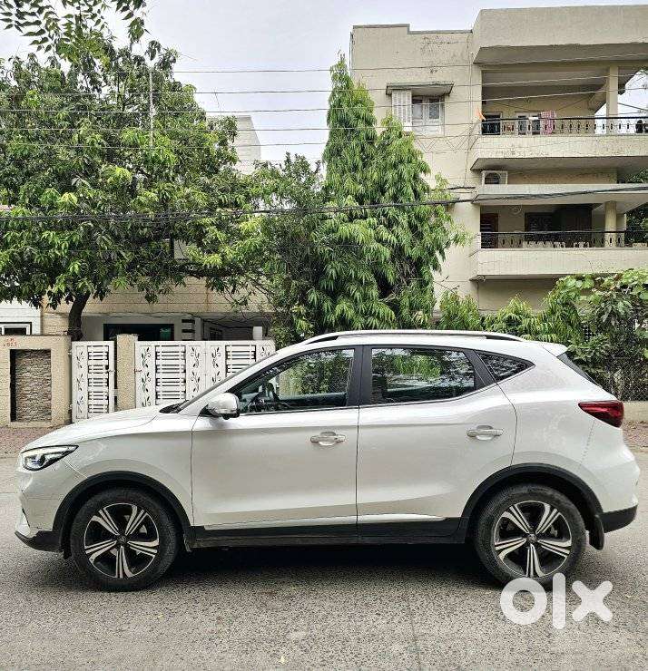 Mg Astor Zs Vti-tech Cvt Sharp, 2022, Petrol