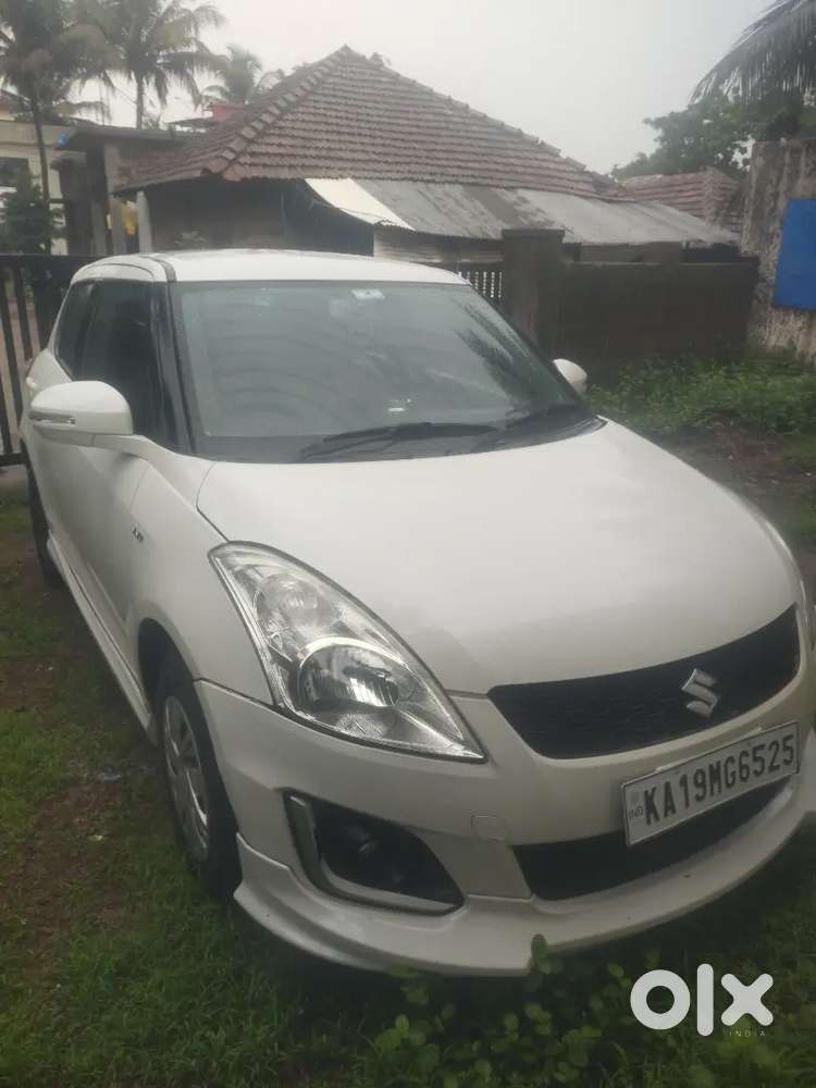 Swift Maruti Suzuki 2016 Petrol Manual 74000 Km Driven