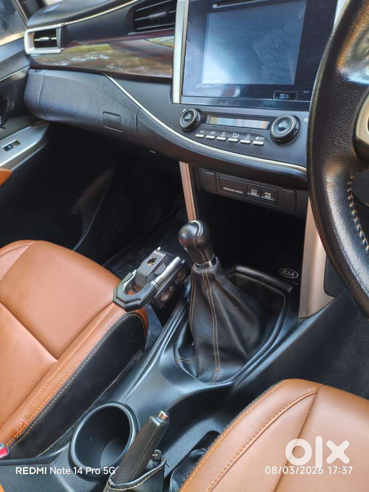 Toyota Innova Crysta 2.4 Vx Mt, 2018, Diesel