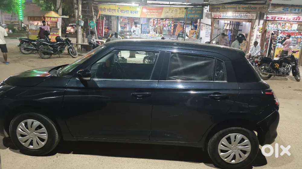 Maruti Suzuki Swift Vxi Petrol 2026