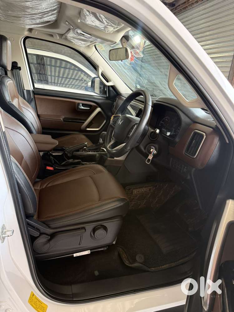 Mahindra Scorpio N Z8 Select Diesel At 2wd 7-seater, 2024, Diesel